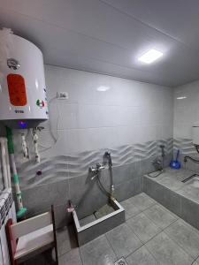 Phòng tắm tại Hostel Buxoriy