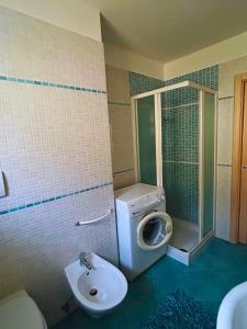 Koupelna v ubytování Casa nel centro di Cembra