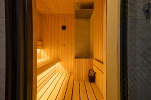 Fotografie z fotogalerie ubytování BASE LAYER HOTEL Nagoya Nishiki v destinaci Nagoja