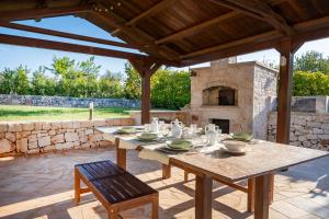 Αίθριο ή υπαίθριος χώρος στο Trulli Relais