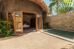 Bassein majutusasutuses Lombok Souls või selle lähedal