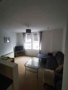 Posezení v ubytování Stevenson Apartment in Oban City