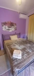 Postel nebo postele na pokoji v ubytování Nightflower rooms sami