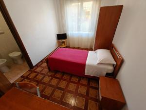 Letto o letti in una camera di Al Cedir