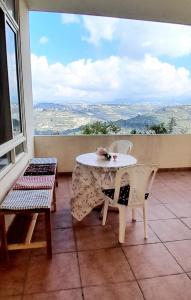 Γενική θέα στο βουνό ή θέα στο βουνό από  αυτό το διαμέρισμα