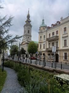 Budova, kde se ubytování v soukromí nachází