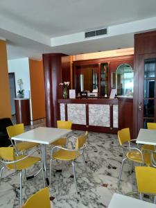 Gallery image of Hotel Nautic in Gatteo a Mare