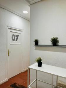 Imagen de la galería de Roomin Hostel, en Salamanca