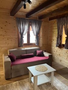 A seating area at Apartments Bogdanović