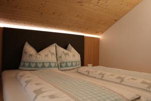 Posteľ alebo postele v izbe v ubytovaní Appartement Bettina + 30 fotografií