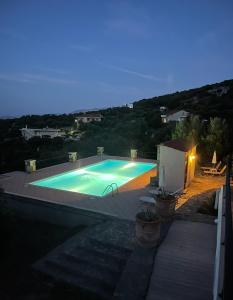Kolam renang di atau dekat dengan Villa Mirabella Crete panoramic sea views
