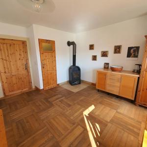 Zdjęcie z galerii obiektu Dworek Marmis - idealny dla rodzin w mieście Mirsk