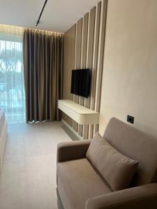 TV o dispositivi per l'intrattenimento presso Hotel Skanderbeg