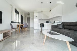 Η κουζίνα ή μικρή κουζίνα στο Elko luxury maisonette - Private Pool - sleeps 8