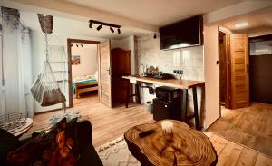 Μια τηλεόραση ή/και κέντρο ψυχαγωγίας στο Chlebem i Miodem +6 φωτογραφίες