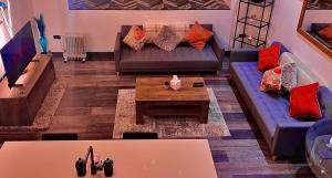 Posezení v ubytování Rustic, Retreat, Central, 1BR