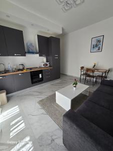 Η κουζίνα ή μικρή κουζίνα στο House DuDu