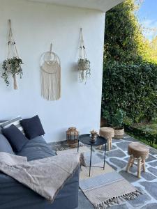 A seating area at Elani Cactus House
