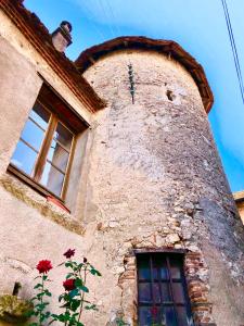 Fotografie z fotogalerie ubytování Appartement de charme du 16ème siècle v destinaci Ménétréol-sous-Sancerre