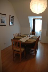 Zdjęcie z galerii obiektu City Apartment Vasiri w mieście Knittelfeld