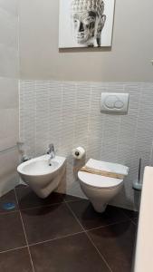 Kúpeľňa v ubytovaní Tropicana Room