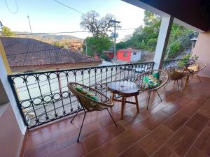 Balkon oz. terasa v nastanitvi Hostal Marias