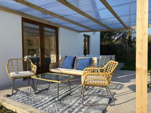 Αίθριο ή υπαίθριος χώρος στο Luxurious large West Cork property with seaviews
