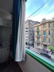 Vista generica su Il Cairo o vista sulla città dall'interno dell'ostello