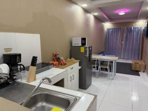 מטבח או מטבחון ב-10 minutos de UNAH Apartamento de 2 cuartos completo