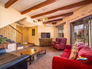 Posezení v ubytování Casa Habana as seen in the movie Inferno