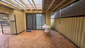 Gambar di galeri bagi Comfy Granny Flat Studio in Mermaid Water di Gold Coast +1 gambar