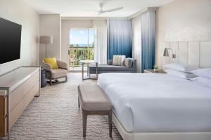 Postel nebo postele na pokoji v ubytování Hyatt Regency Aruba Resort & Casino