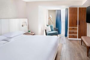 Postel nebo postele na pokoji v ubytování Hyatt Regency Aruba Resort & Casino