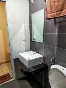 Koupelna v ubytování Langkawi Uptown Hotel