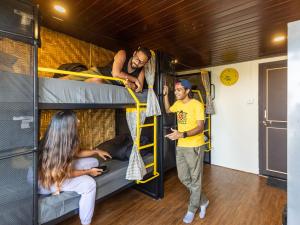 入住The Hosteller Bhandardara的客人