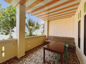 Balkón nebo terasa v ubytování Aloha Guest House Nias