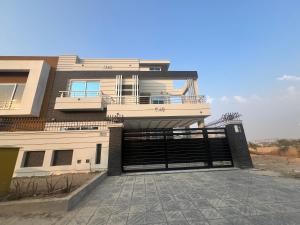 Bygningen som feriehuset ligger i