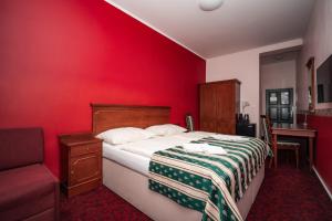Postel nebo postele na pokoji v ubytování Hotel Czechia + 31 fotografií