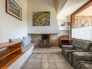 Χώρος καθιστικού στο Villa Dessì - Exclusive Retreat at Is Molas