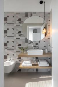 Fotografie z fotogalerie ubytování Moderne Luxusvilla Mali Dvor mit Pool 500m am Meer in Porec v destinaci Vabriga