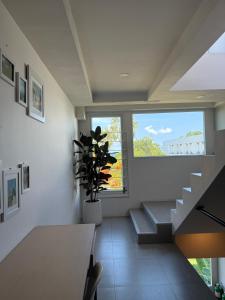 Istumisnurk majutusasutuses P168 Hostel Samui