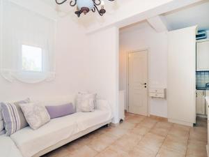 Gallery image of AEON Beach Villa, Tripotamos by Halkidiki Villas in Metókhion Konstamonítou