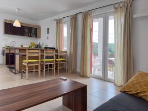 Kuchyň nebo kuchyňský kout v ubytování Ceres Apartments