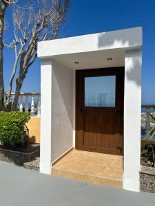 Gallery image of Pansion Zaharoula in Fira