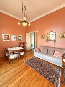 Posedenie v ubytovaní San Giusto I Villen-Ferienwohnung (EG) + 11 fotografií