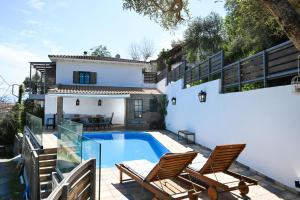 Πισίνα στο ή κοντά στο Forte Vento Villa