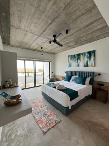 Postel nebo postele na pokoji v ubytování Boutique Hotel Luz da Lua