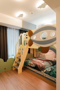 Postel nebo postele na pokoji v ubytování Fairfield by Marriott Bekasi