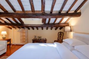 Posteľ alebo postele v izbe v ubytovaní Luxury Apartment Pantheon