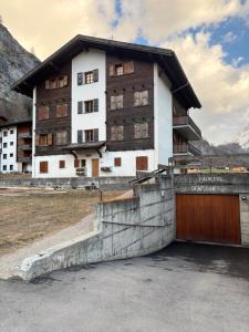 Pogled na planinu ili pogled na planinu iz apartmana